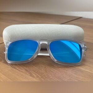 Geniune Oakley Latch with blue lenses